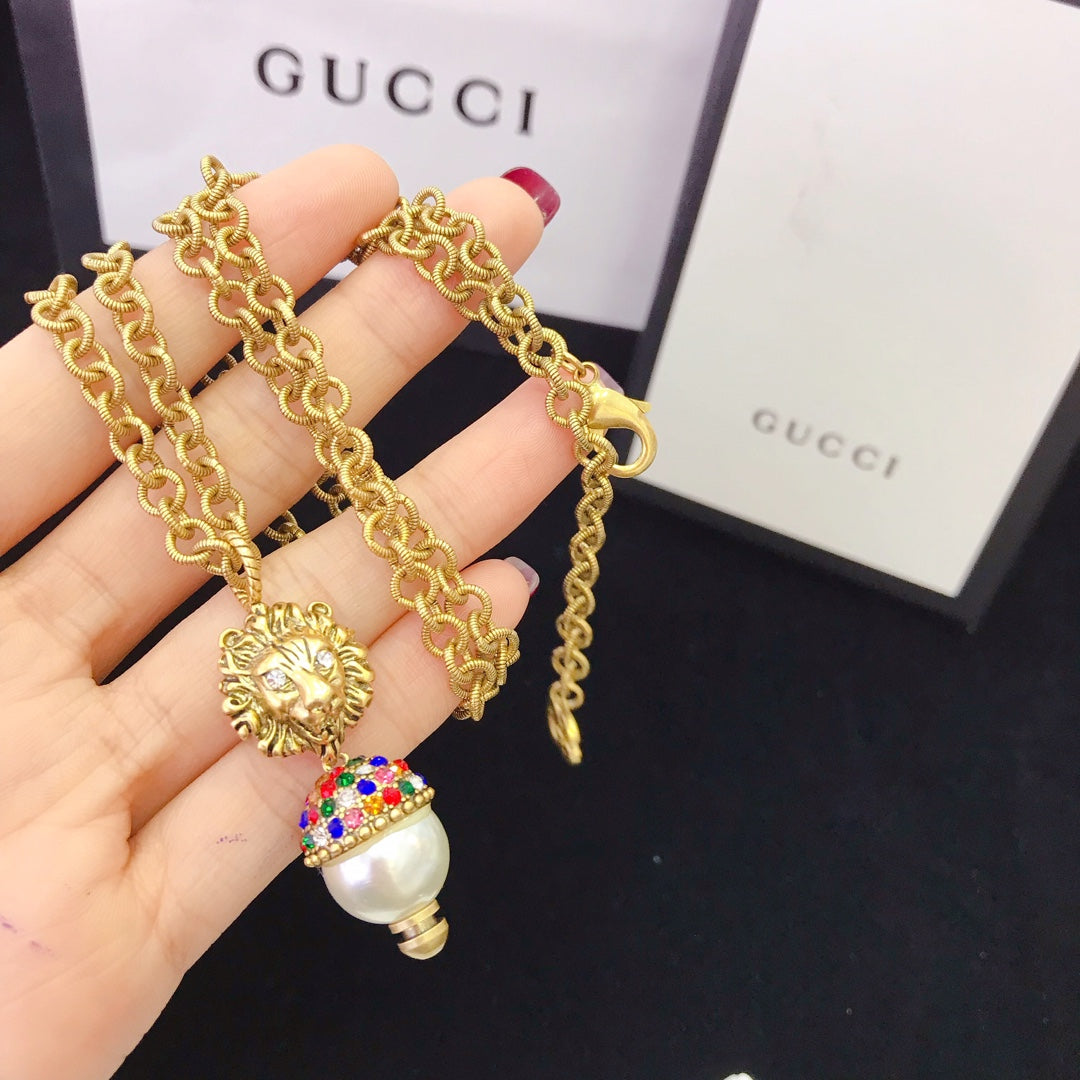 175RB95XDE Stylish Necklace