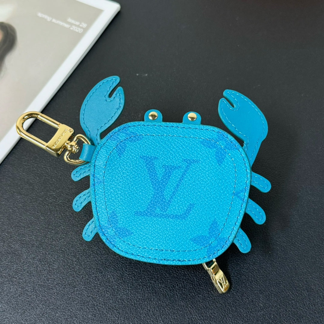 14E26ADE Stylish key closure