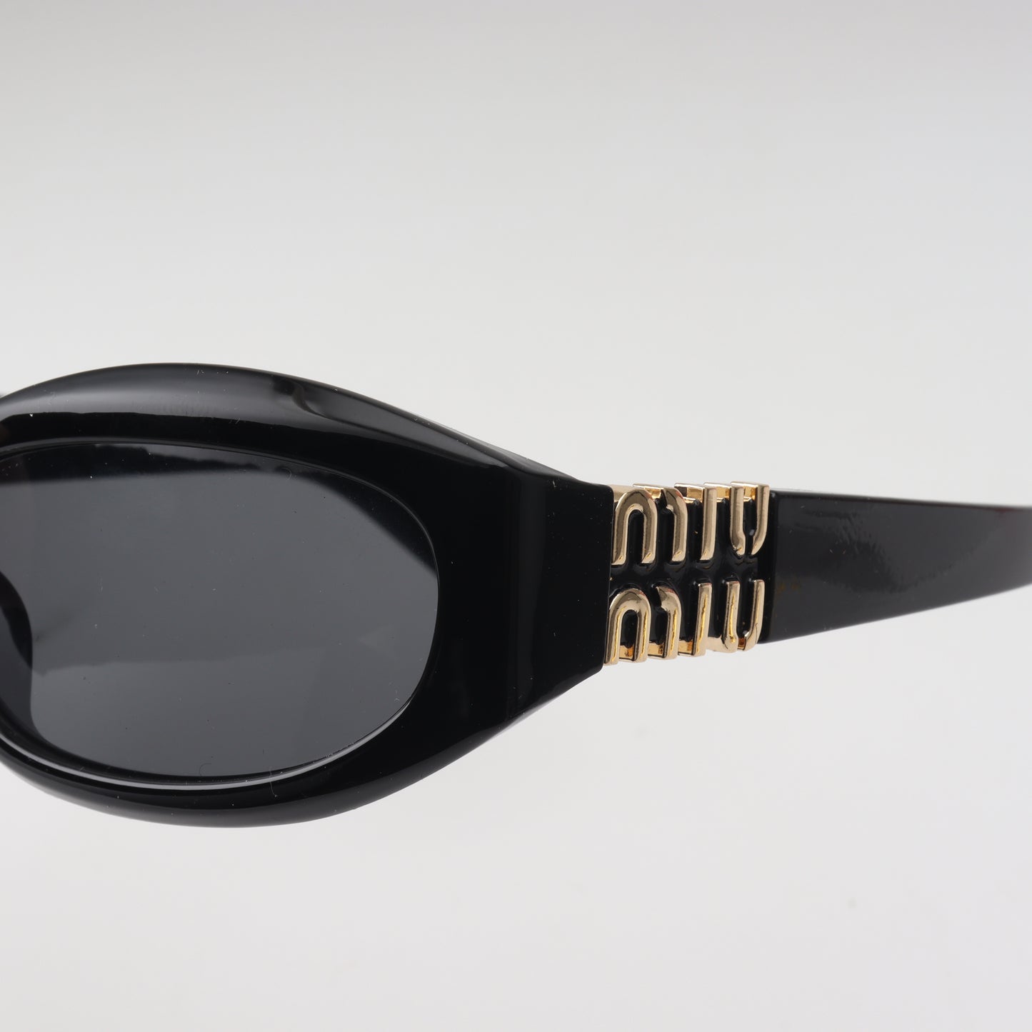 385RA3TDE Stylish Sunglasses