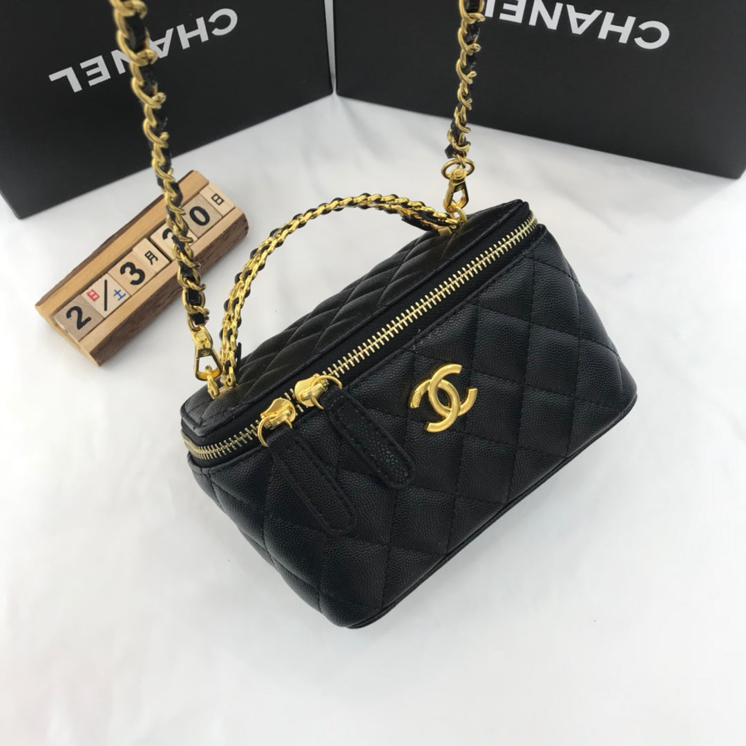 155XC28BDE Stylish leather bag