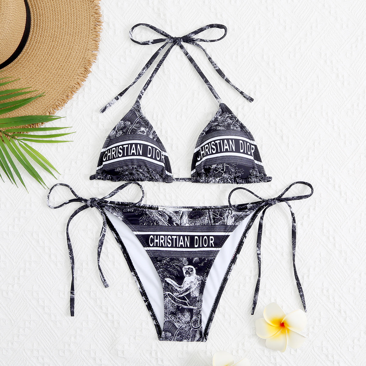 14D44YDE Stylish Bikini swimsuit
