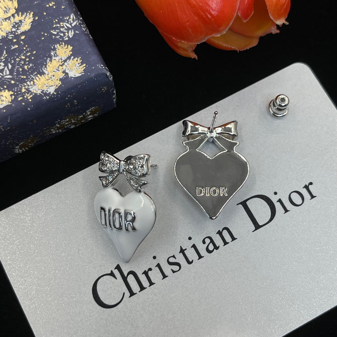 14D772EDE Stylish Earrings