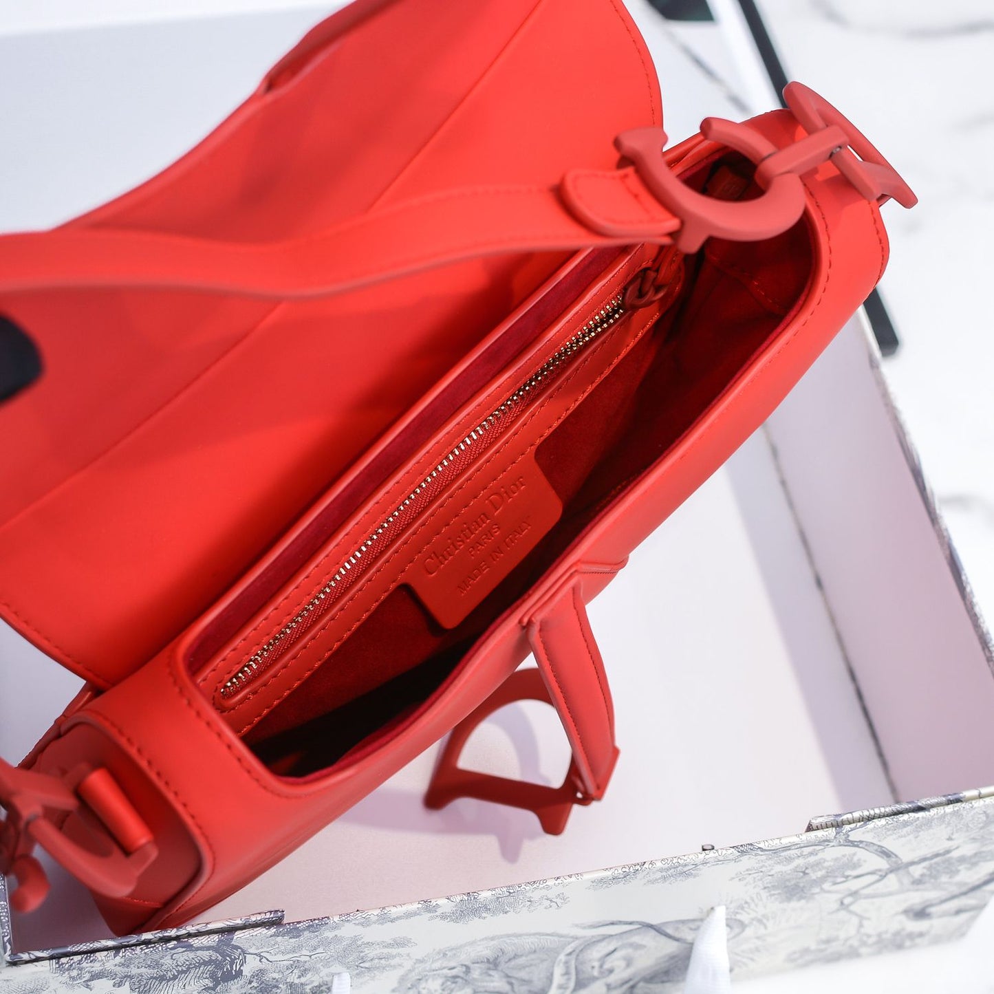 5D10BDE Stylish leather bag