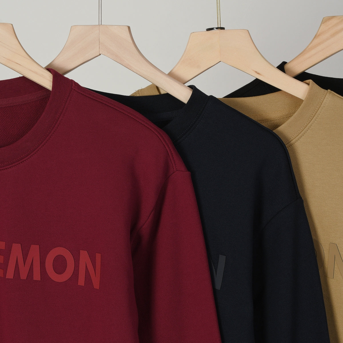 175ZA64UDE Stylish Sweaters