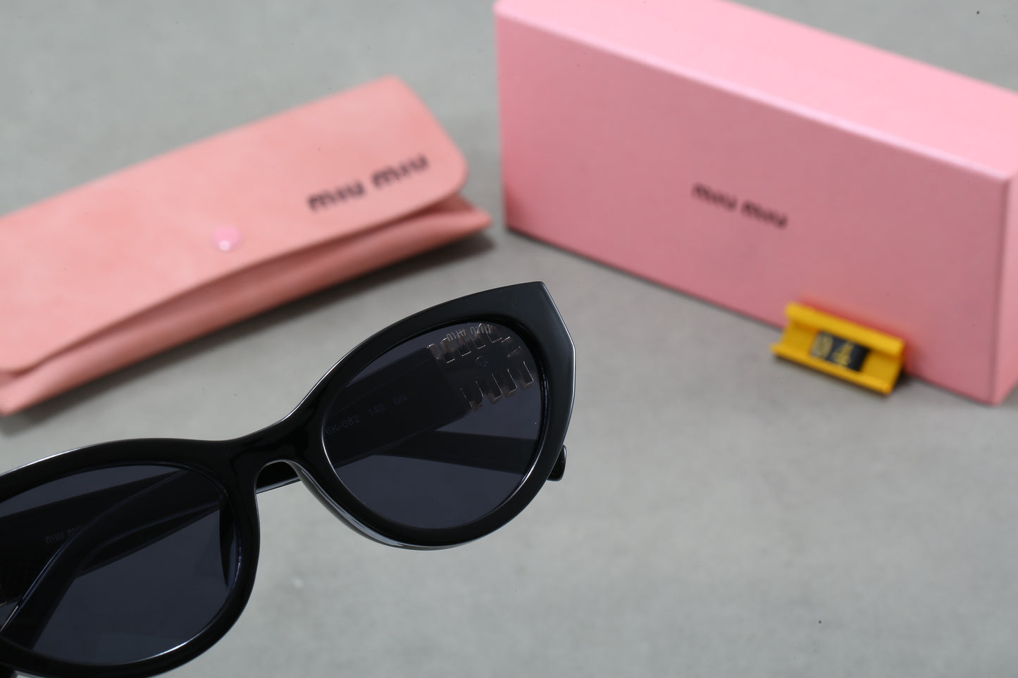 385RA22TDE Stylish Sunglasses
