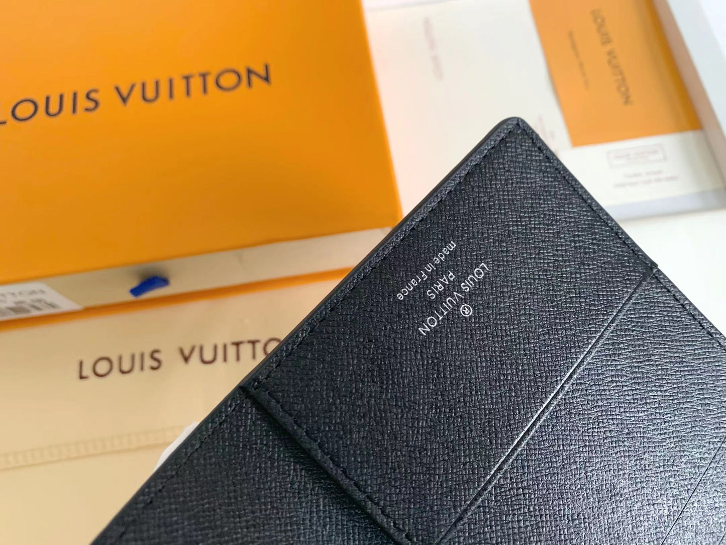 AE300BDE Stylish leather wallets