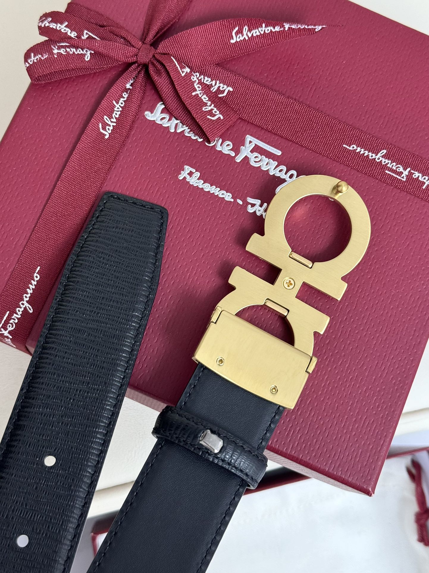 1WA171PDE Stylish High quality belt With full package