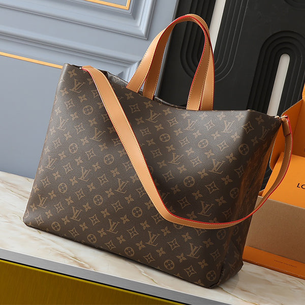 15XE8BDE Stylish leather bag