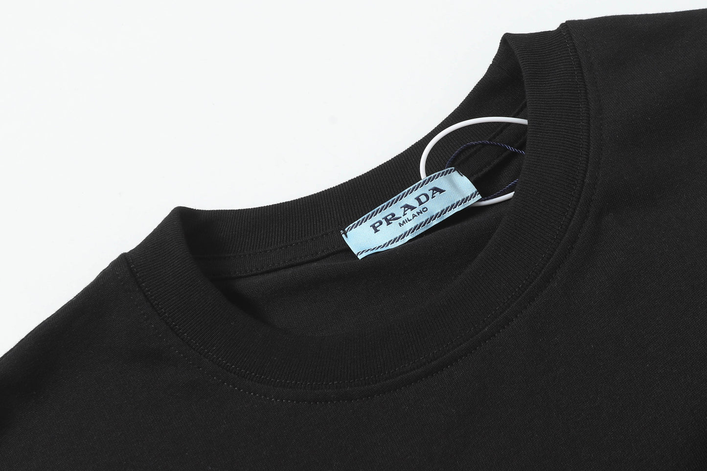 145RP183UDE Stylish T-shirt