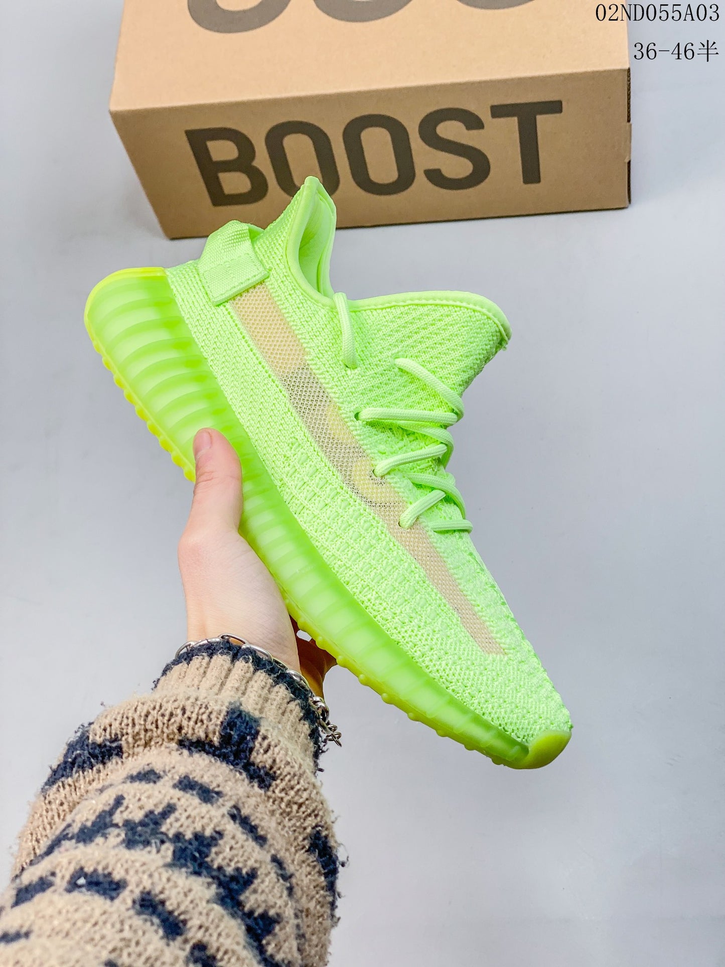 4YA88ZDE Stylish Sneakers (No Box, August-October Big Sale)