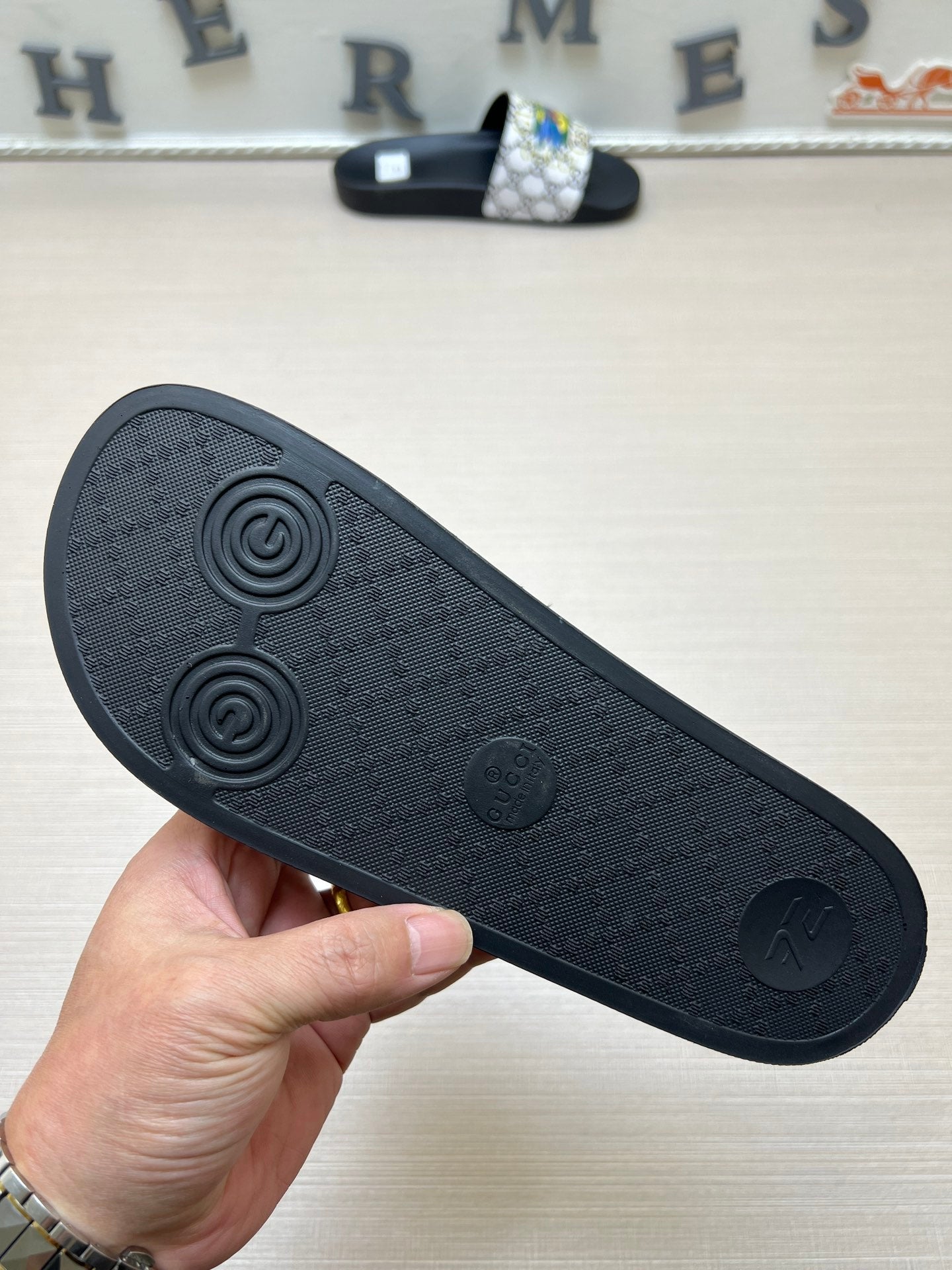 5LB233ZDE Stylish Slippers