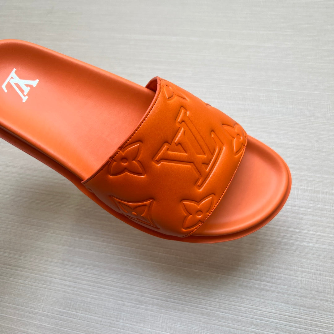 54E3ZDE Stylish slippers