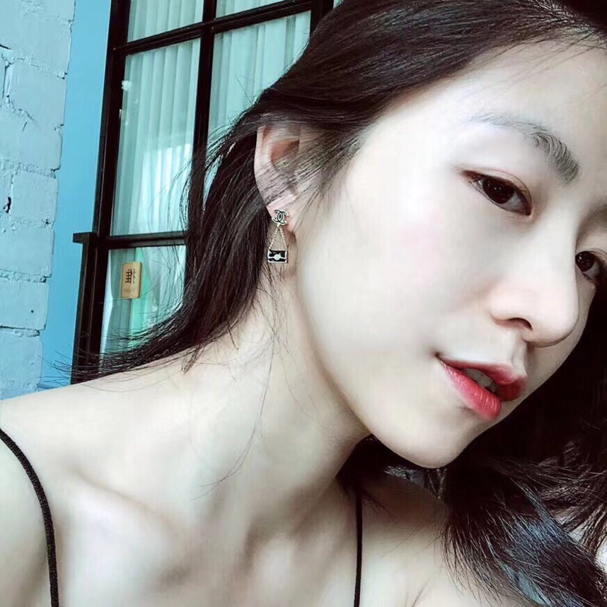 14C49EDE Stylish Earrings