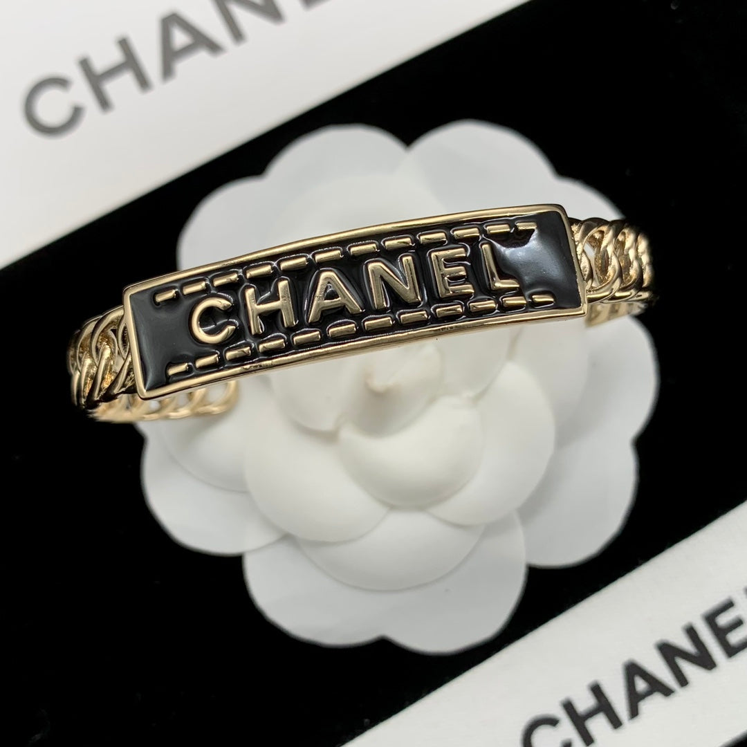 1NC95KDE Stylish bracelet