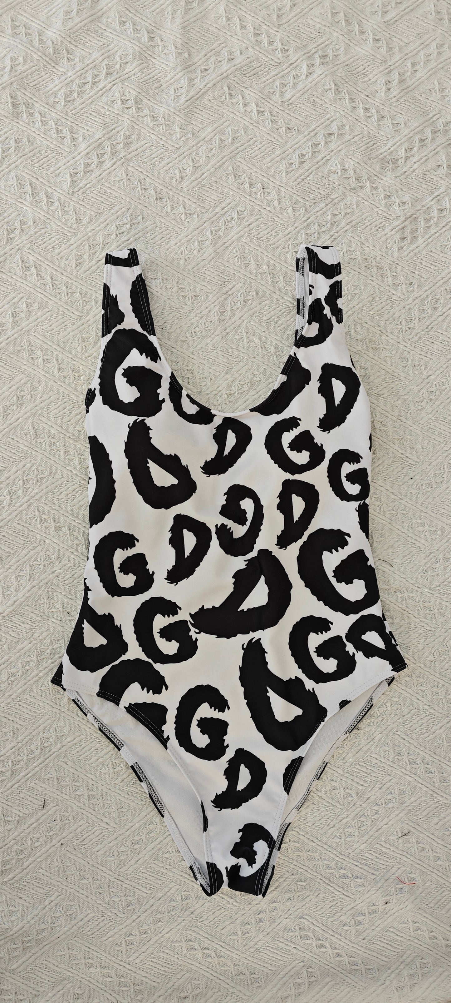 14A116YDE Stylish Bikini swimsuit