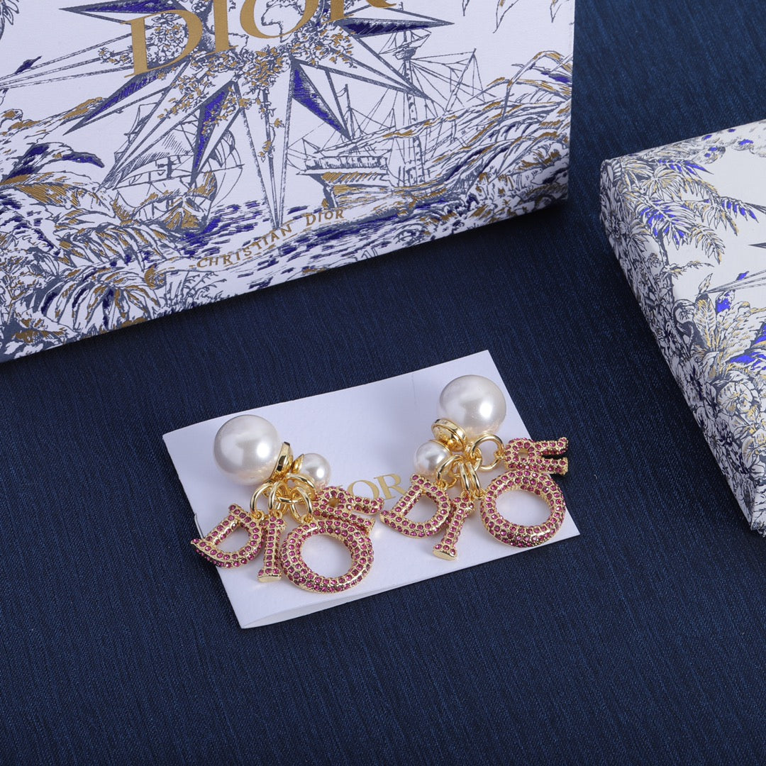 14D704EDE Stylish Earrings