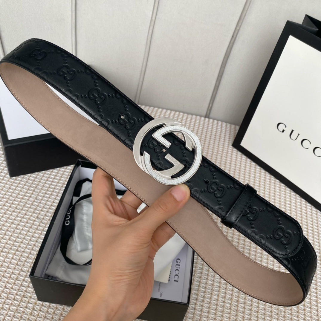 1XB26PDE Stylish High quality belt With full package