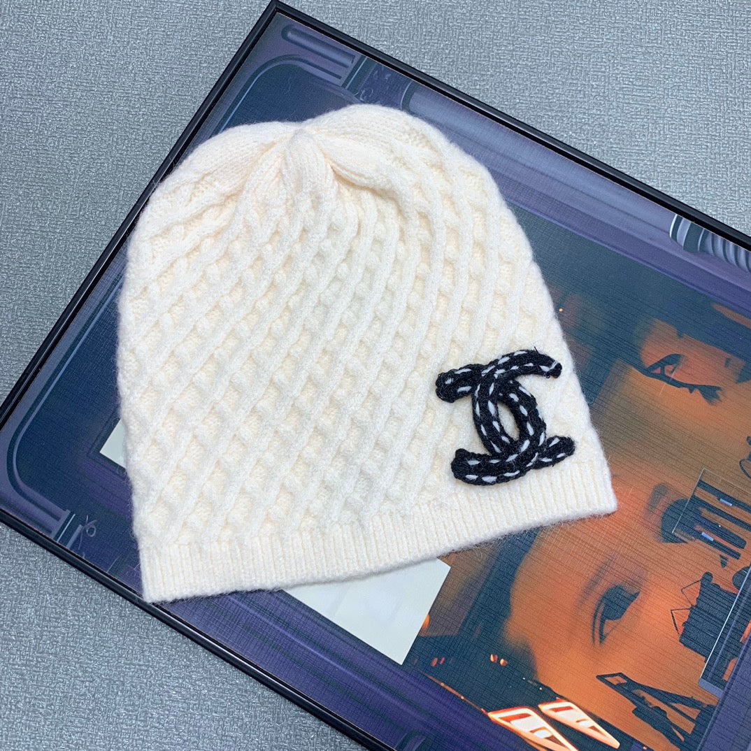 125ZC475MDE Stylish hats