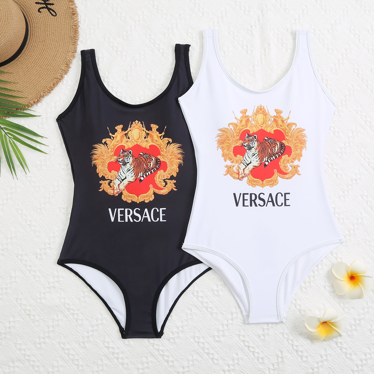 14V165YDE Stylish Bikini swimsuit