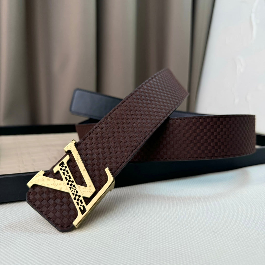 14E25PDE Stylish High quality belt With full package