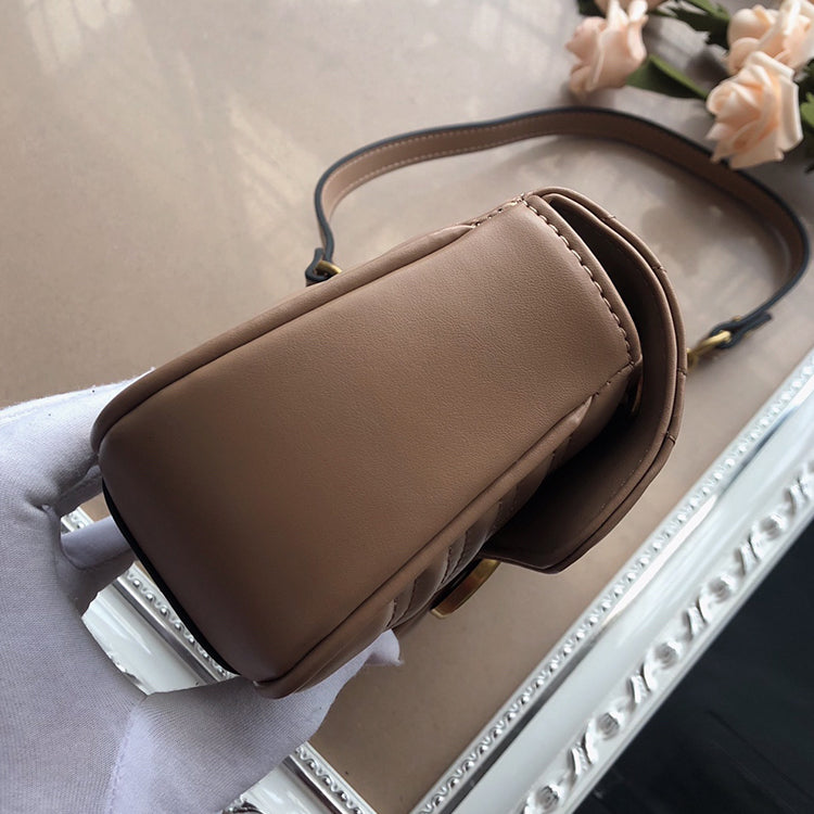 AB020BDE Stylish leather bag