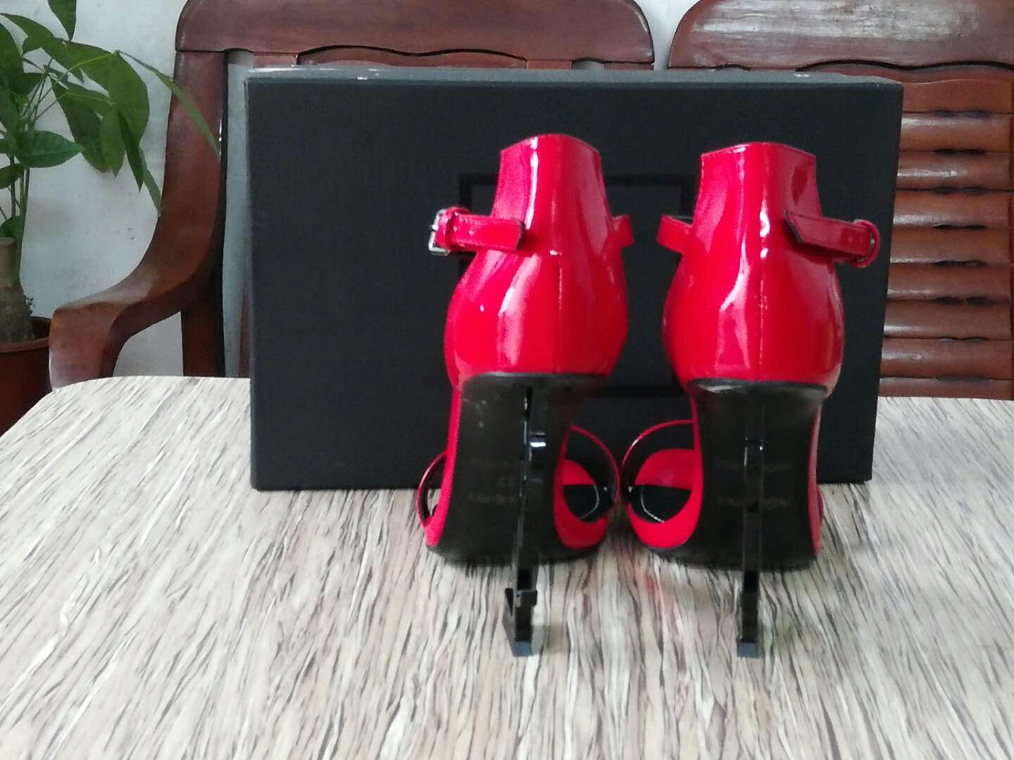 2XSL145ZDE Stylish leather high heels