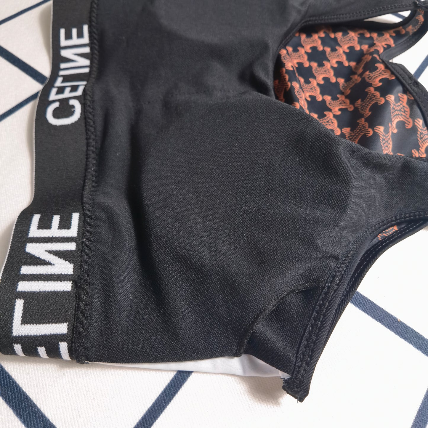 14CL19YDE Stylish Long sleeve swimsuit