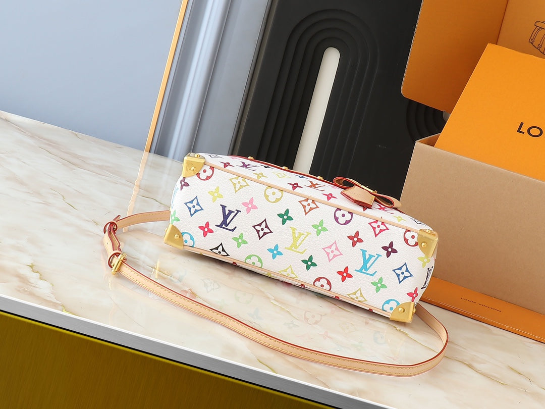 165NE101BDE Stylish leather bag