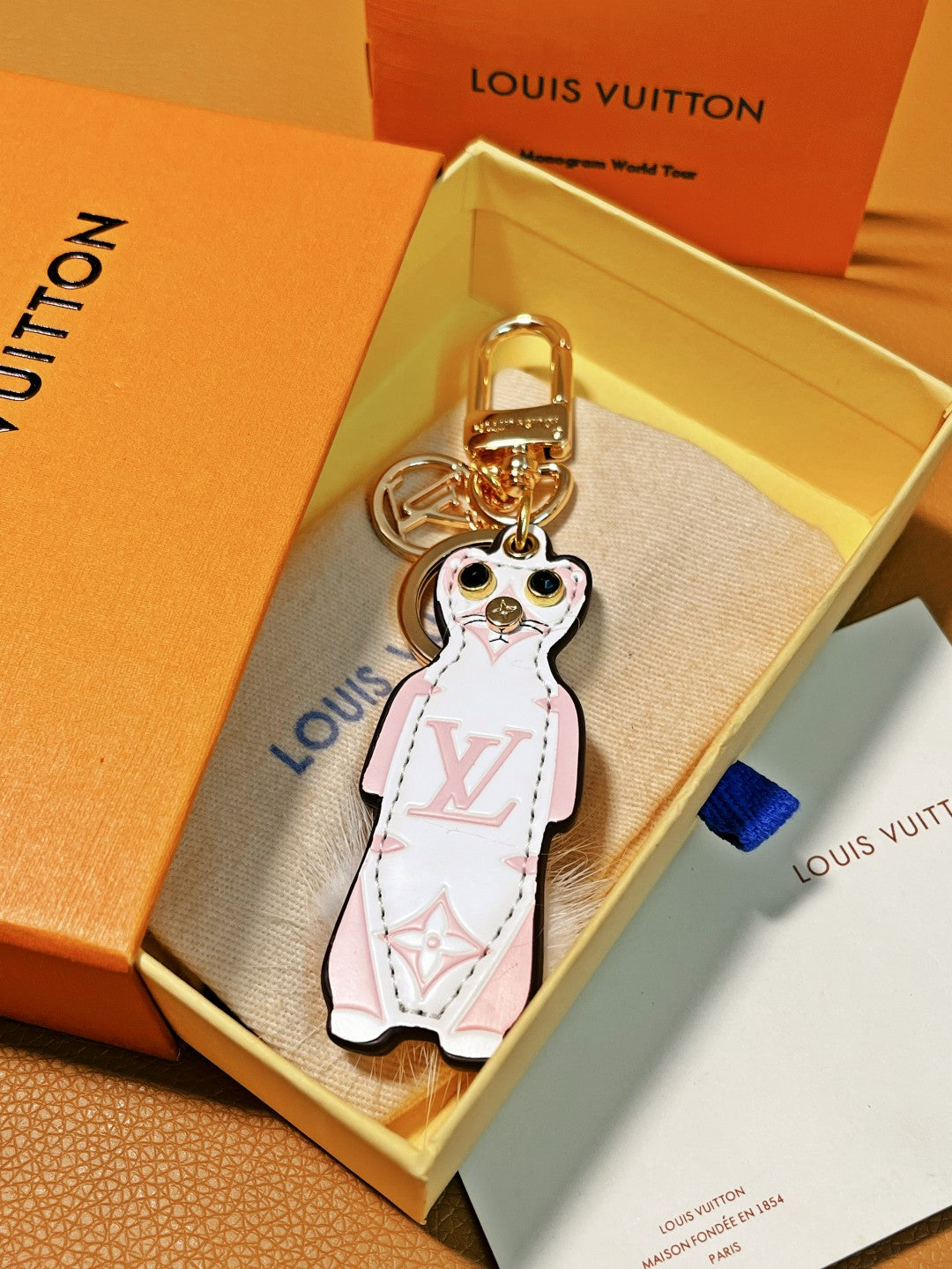 35RE18ADE Stylish bag 's charms accessories