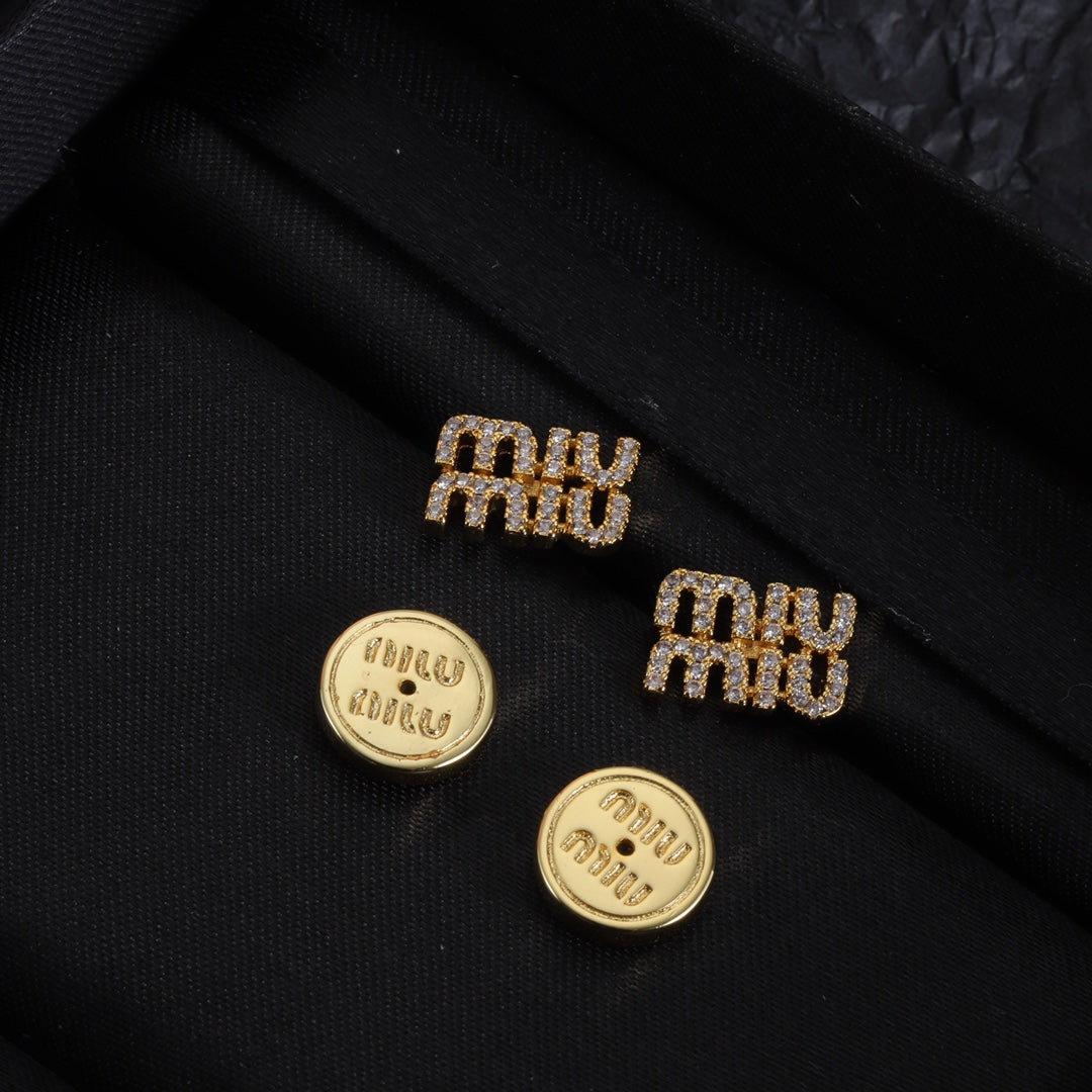 14A1013EDE Stylish Earrings