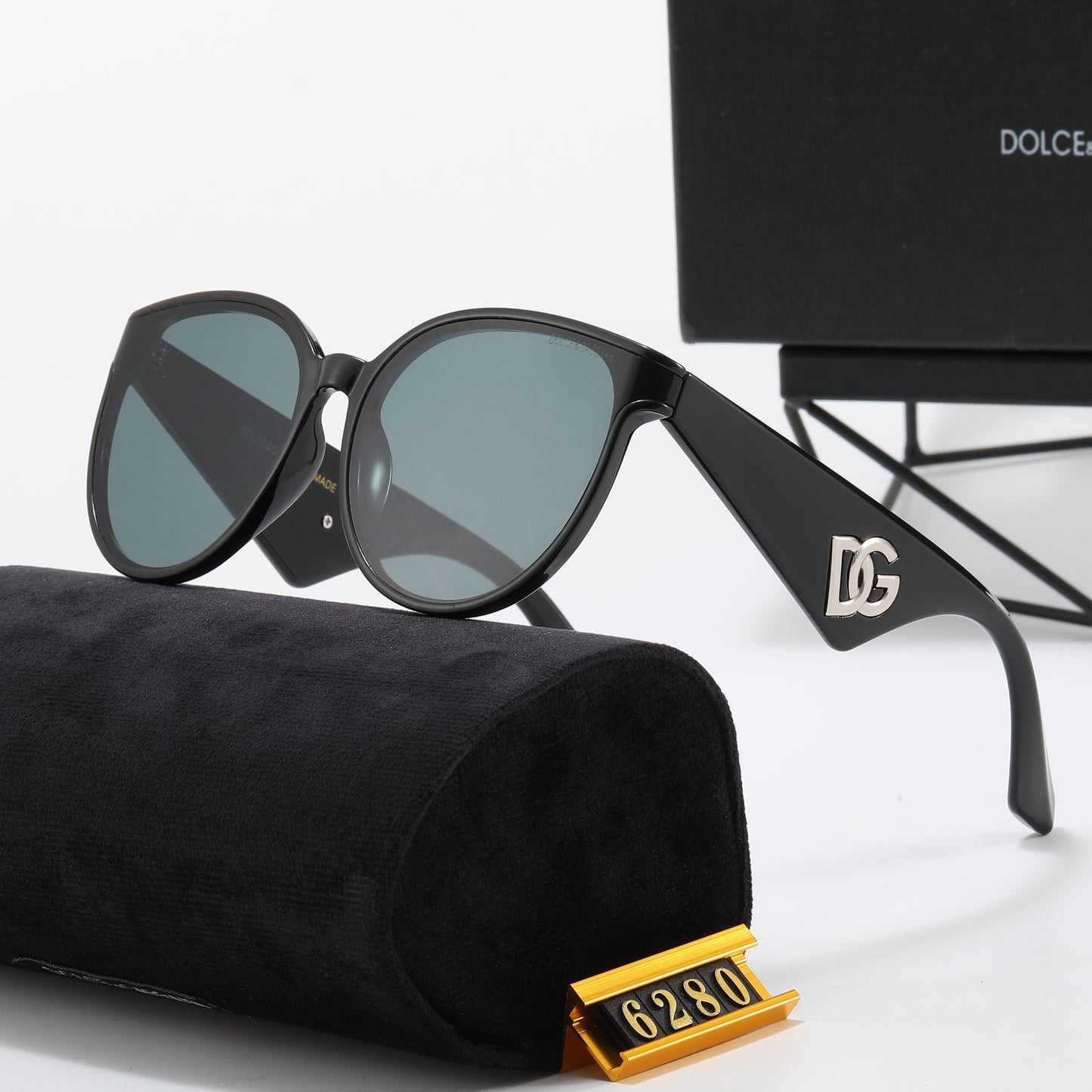 385RA33TDE Stylish Sunglasses