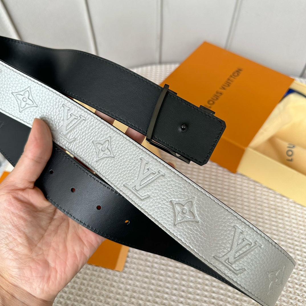 14E133PDE Stylish High quality belt With full package