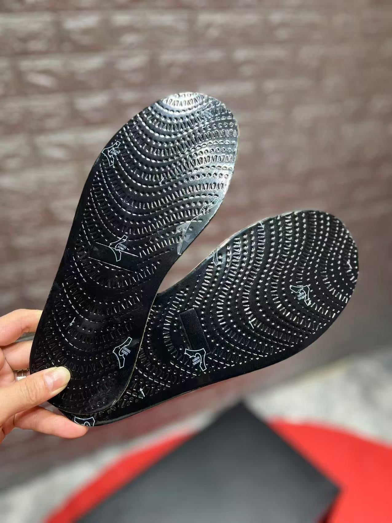 255QA24ZDE Stylish leather shoes