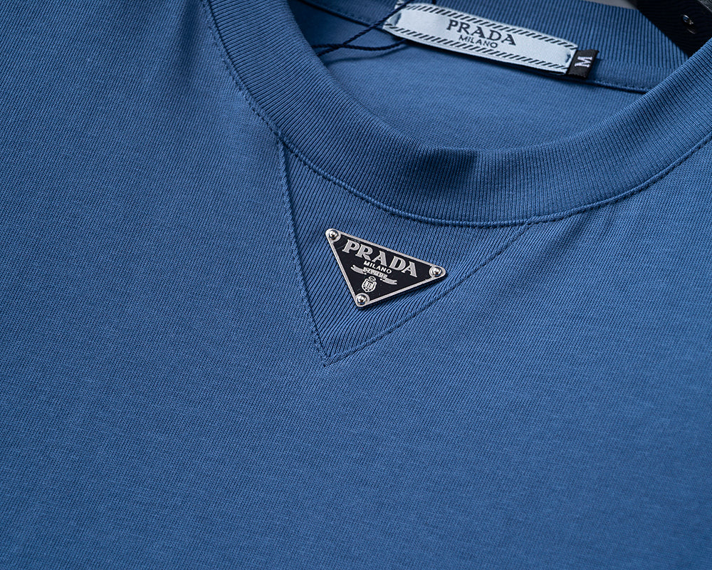 125WP67UDE Stylish T-shirts