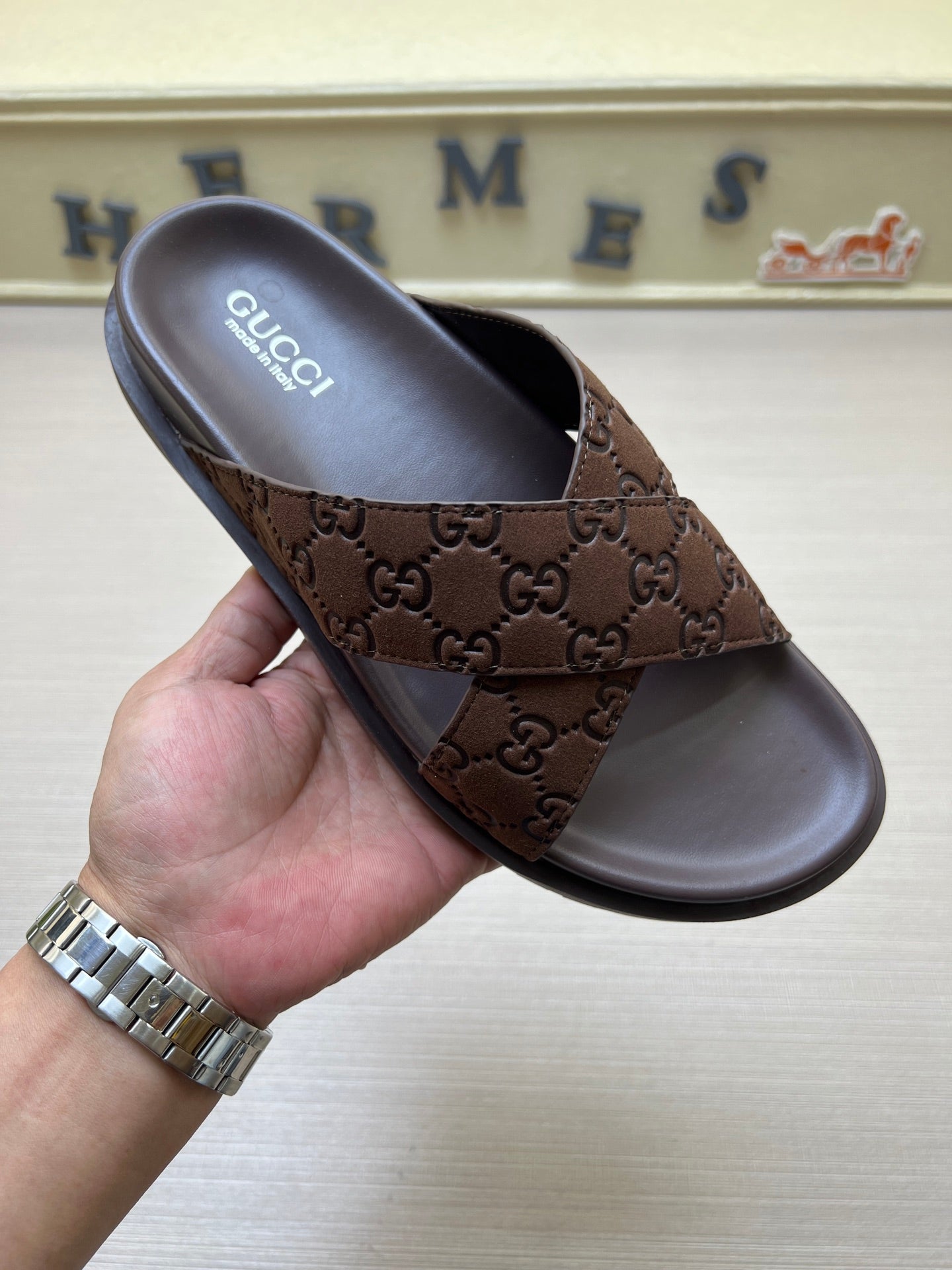5QB15ZDE Stylish Slippers