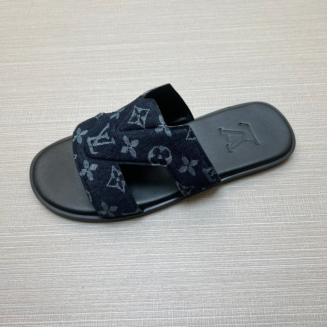 54E32ZDE Stylish slippers