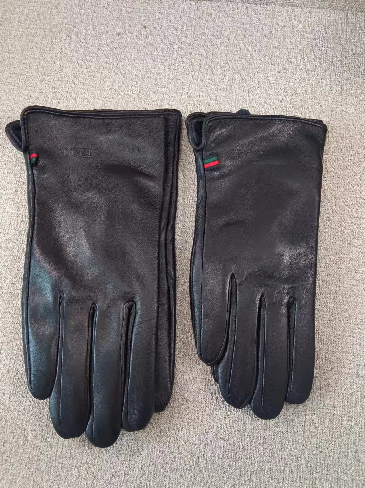 24B109SDE Stylish gloves