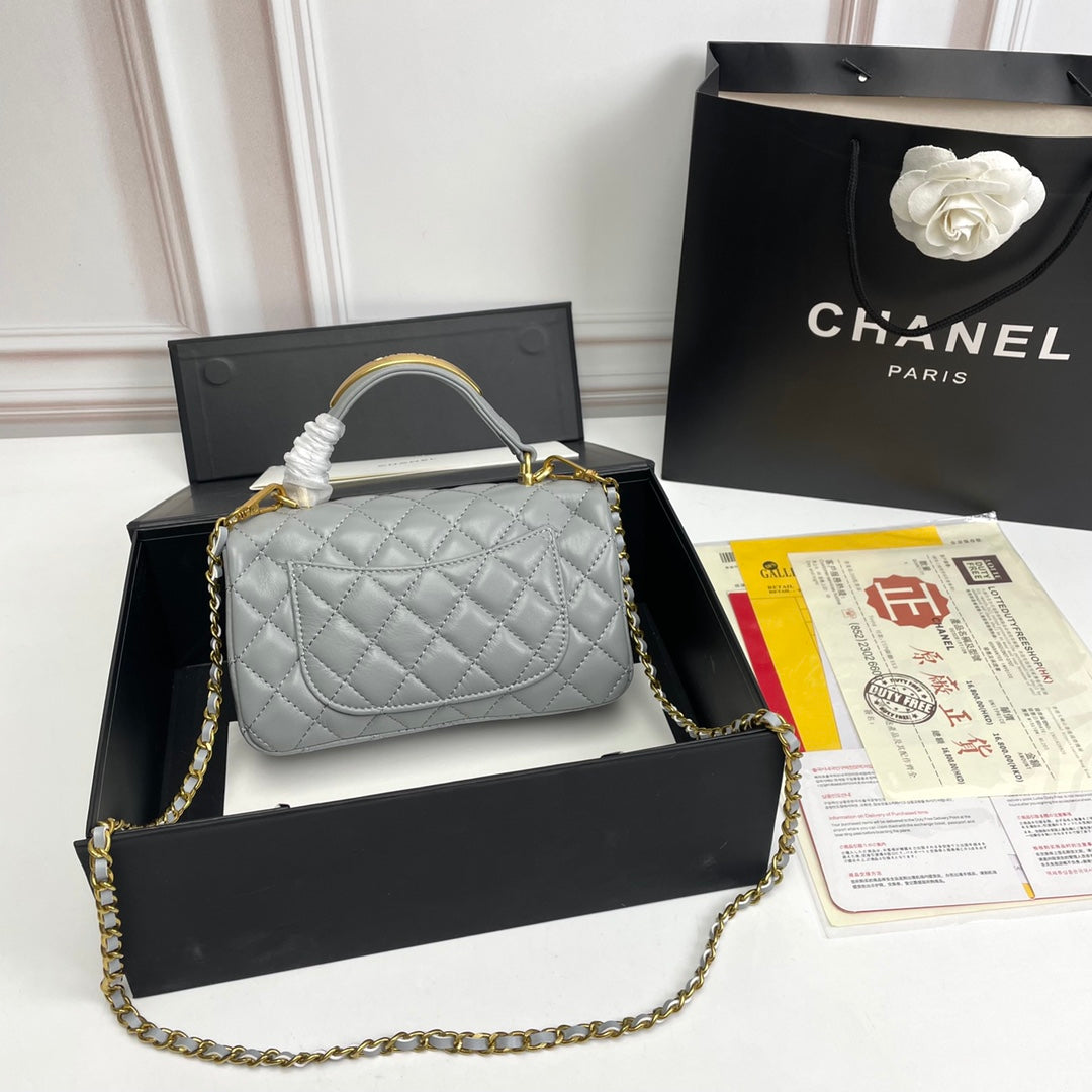 1XC23BDE Stylish leather bag