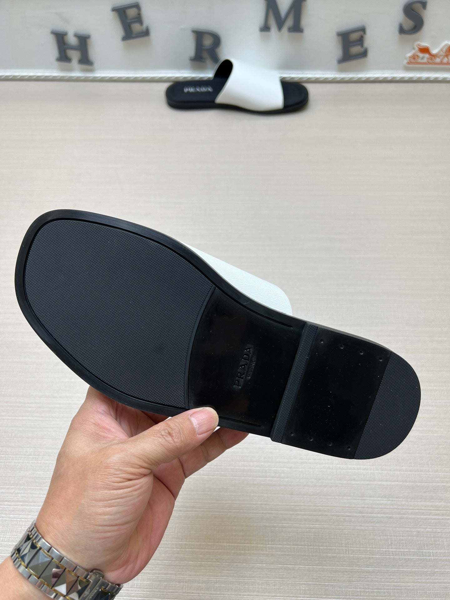 54PD73ZDE Stylish slippers