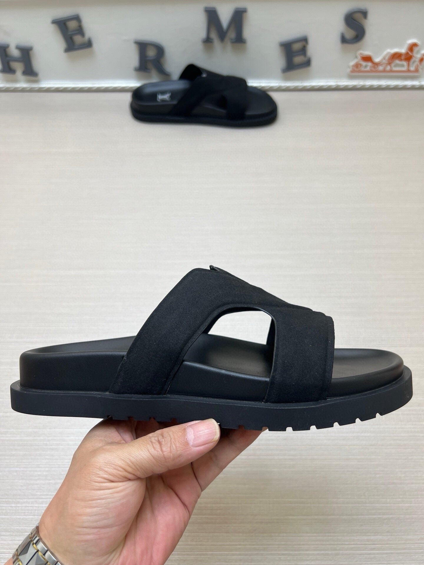 5LE229ZDE Stylish Slippers