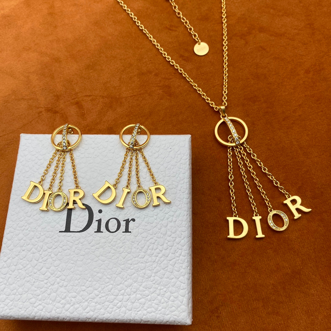14D255XDE Stylish Rings Earring Necklaces