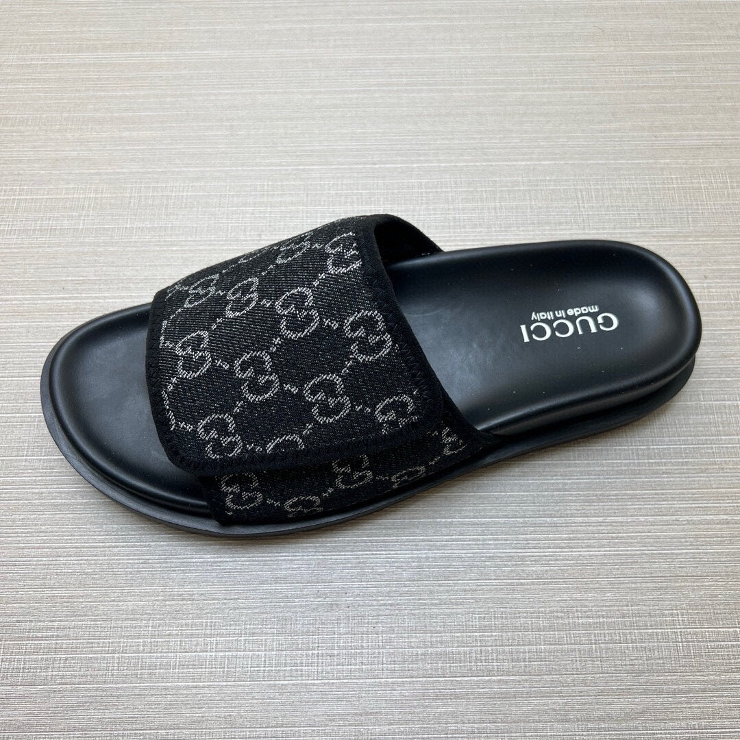 5LB231ZDE Stylish Slippers