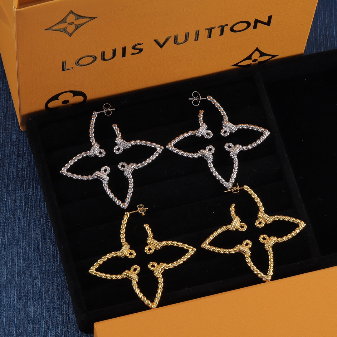 14E508EDE Stylish Earrings