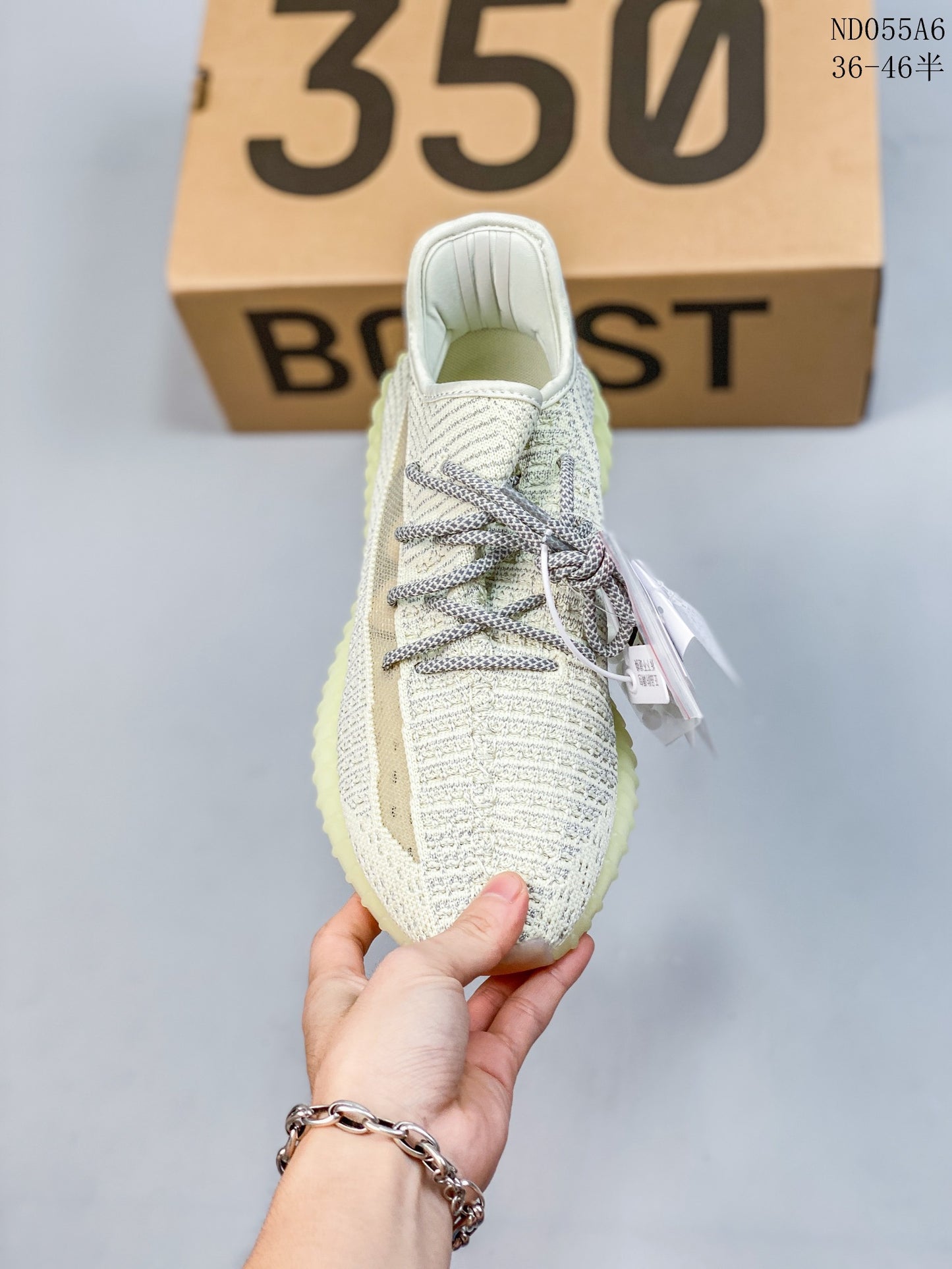 4YA74ZDE Stylish Sneakers (No Box, August-October Big Sale)