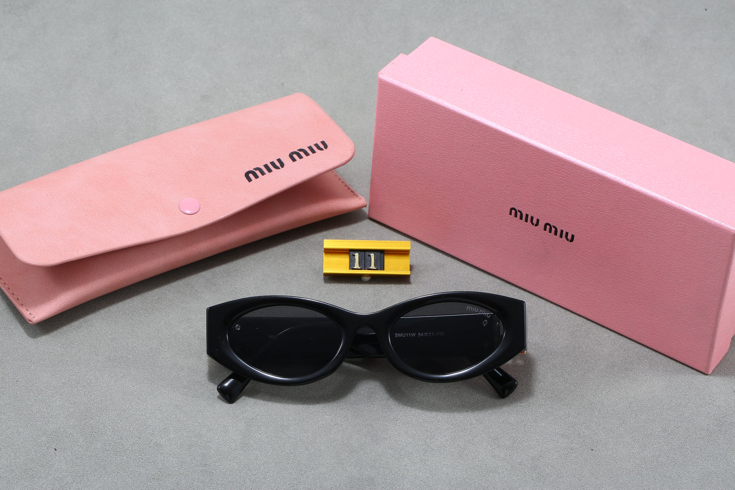 385RA24TDE Stylish Sunglasses