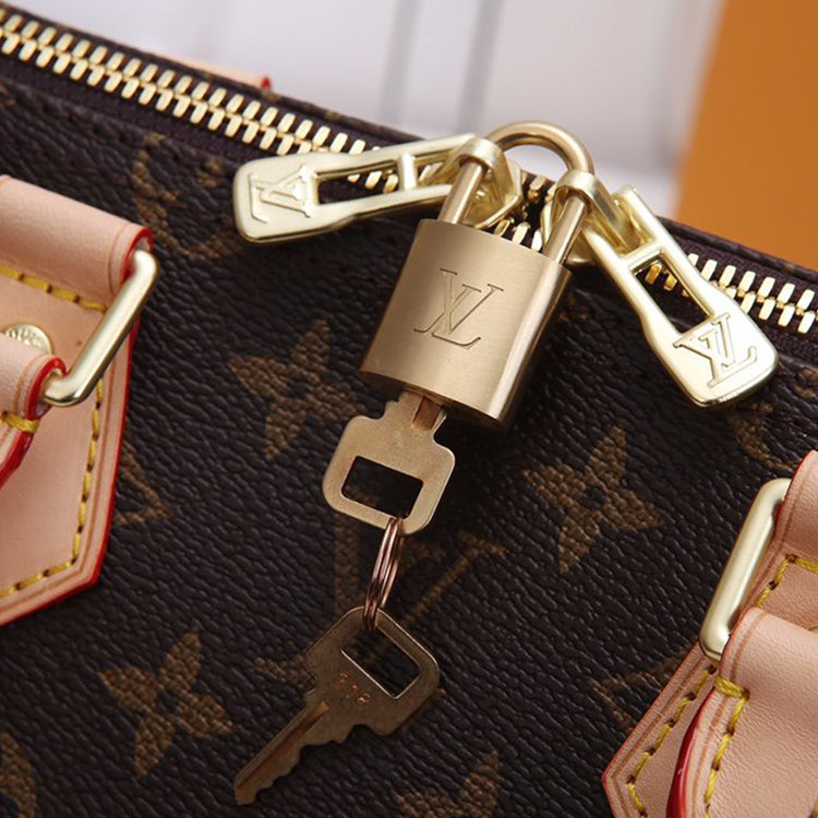 2E8BDE Stylish leather bag