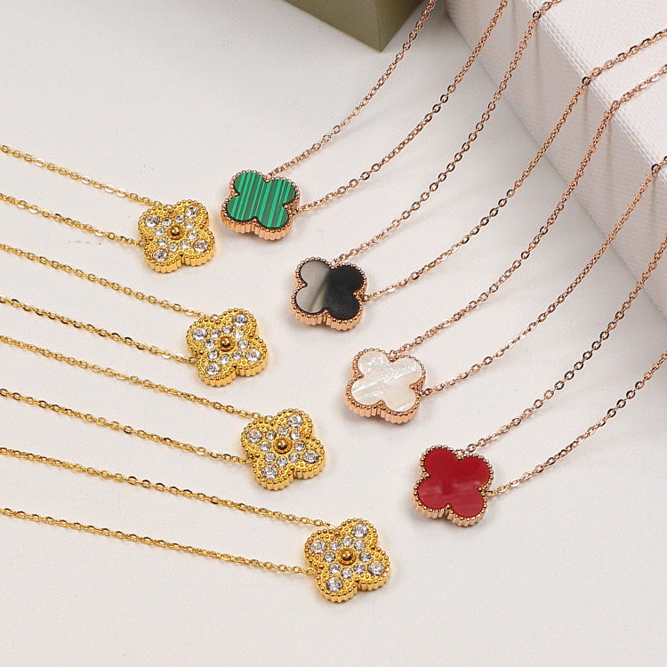 2VA11XDE Stylish necklaces both sides: one side is full of diamonds, and the other color