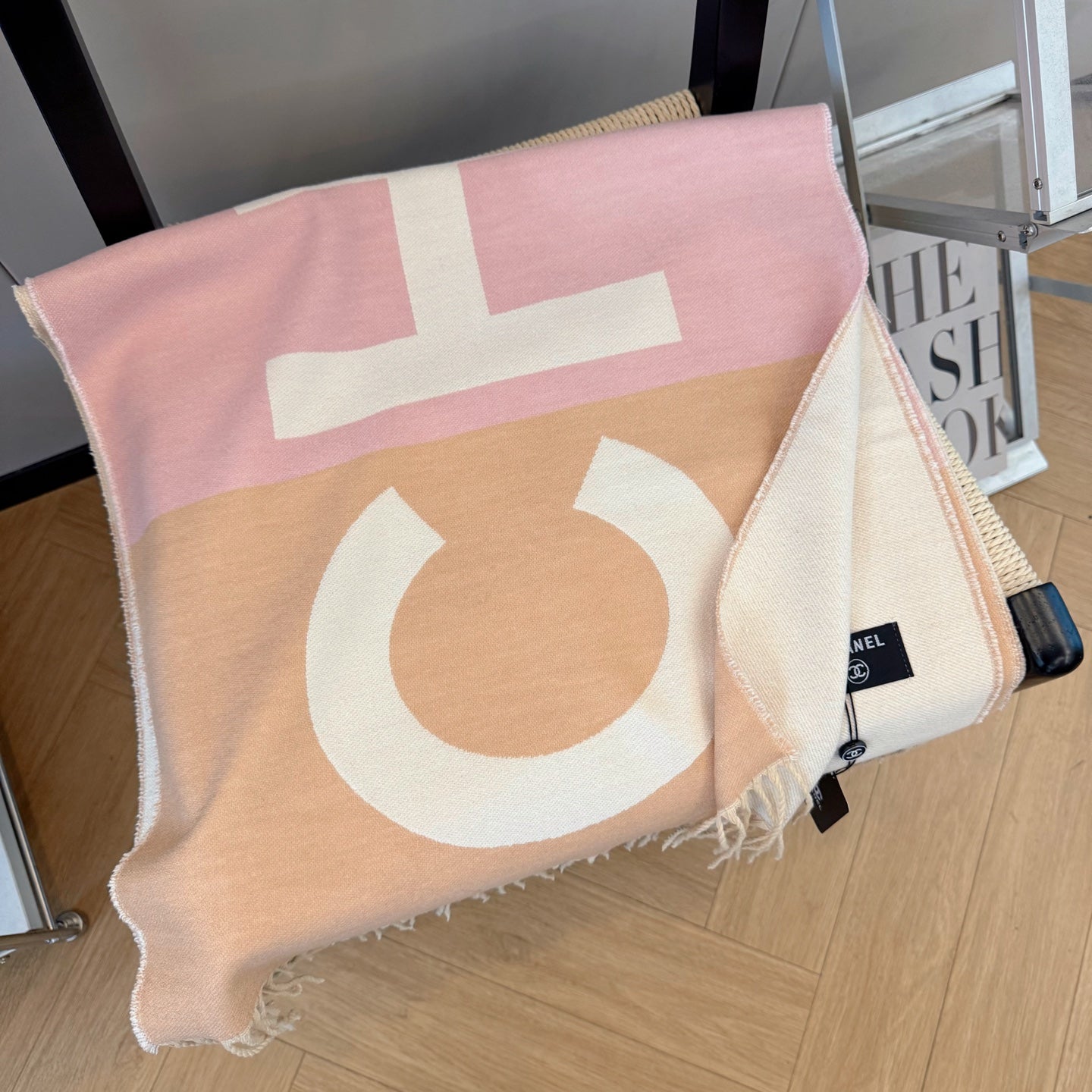 175RC38WDE Stylish Winter Scarves