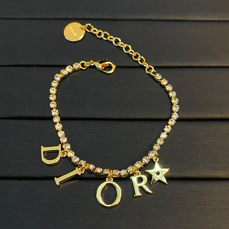 14D619KDE Stylish Bracelets