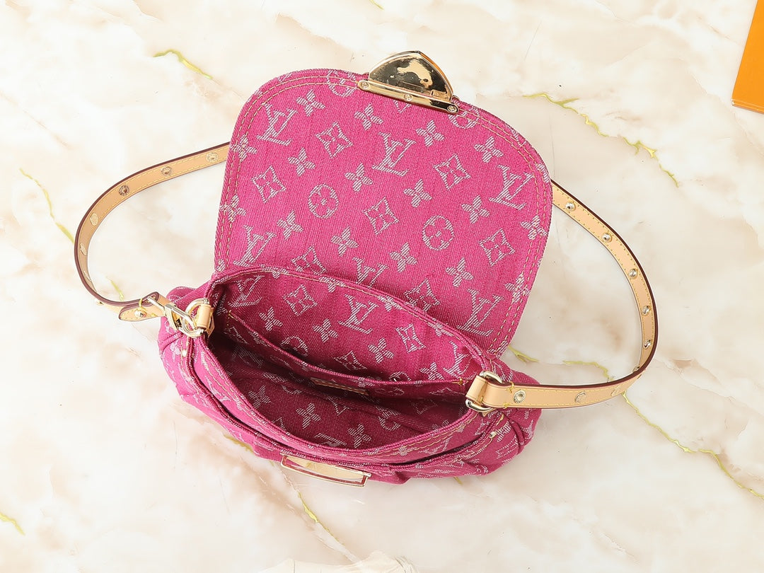 165NB118BDE Stylish bag
